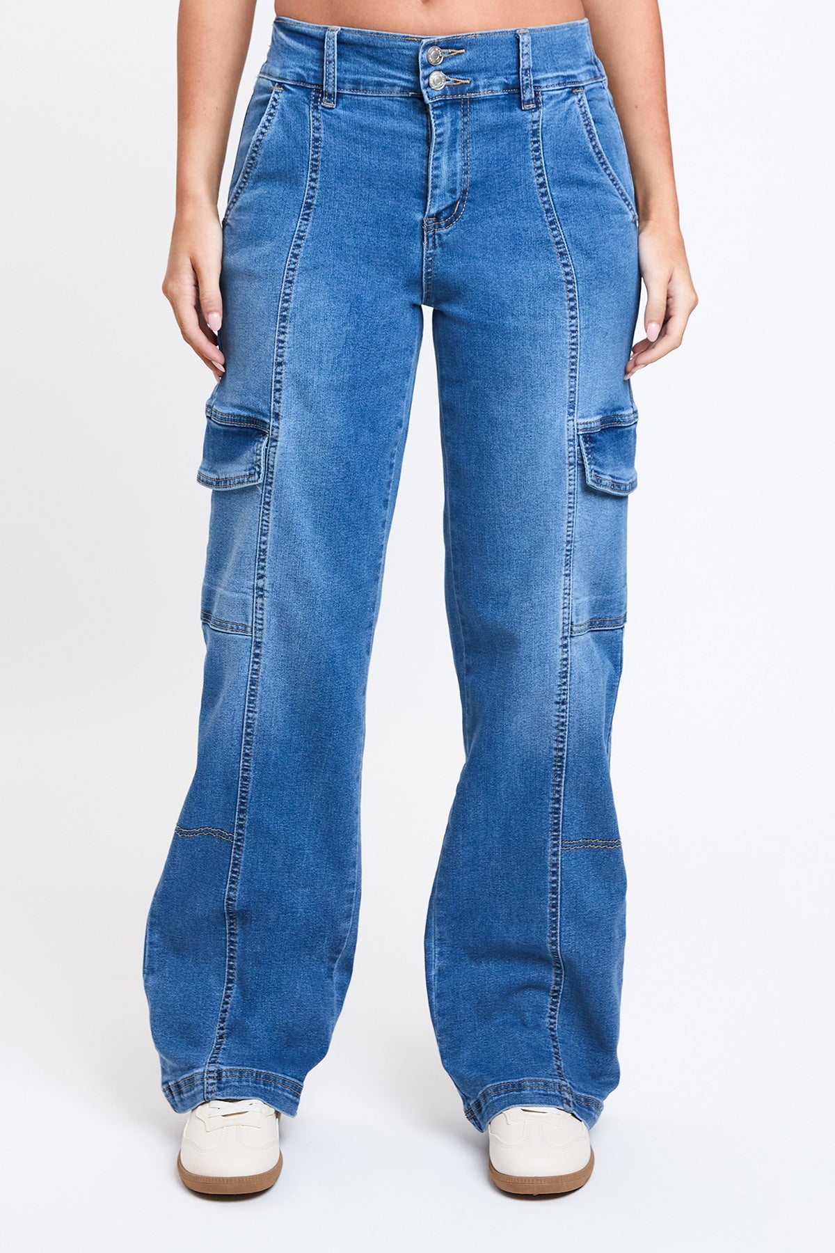 Women's Straight Cargo Jeans