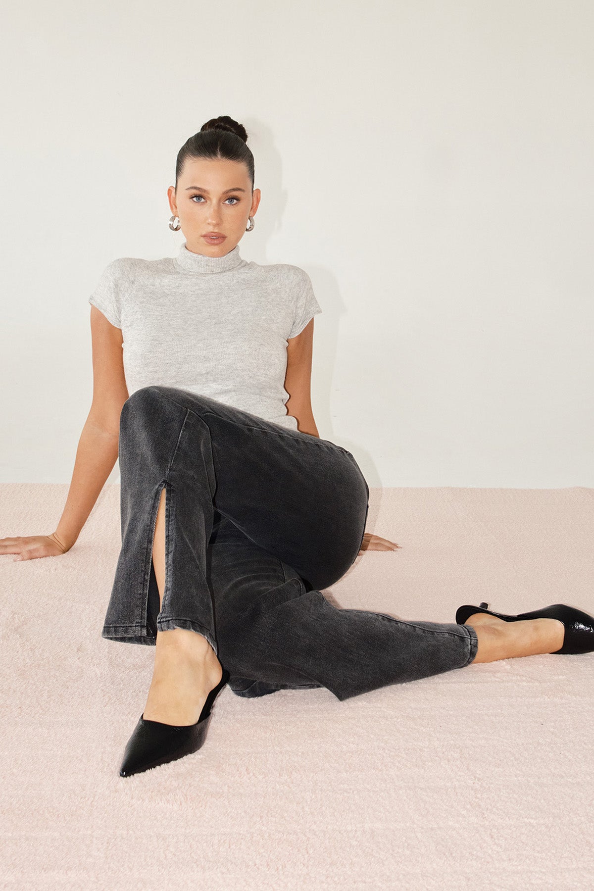 YMI JEANS Women's Dream 90s Straight Slit Jeans, showcasing the flattering high-rise and straight leg fit.