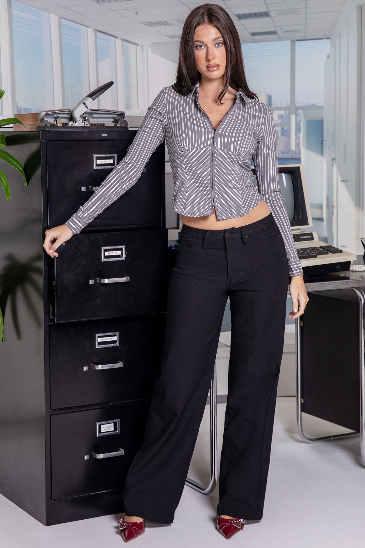 Texture of YMI JEANS Wide Leg Pants. High-quality hyperstretch fabric detail.