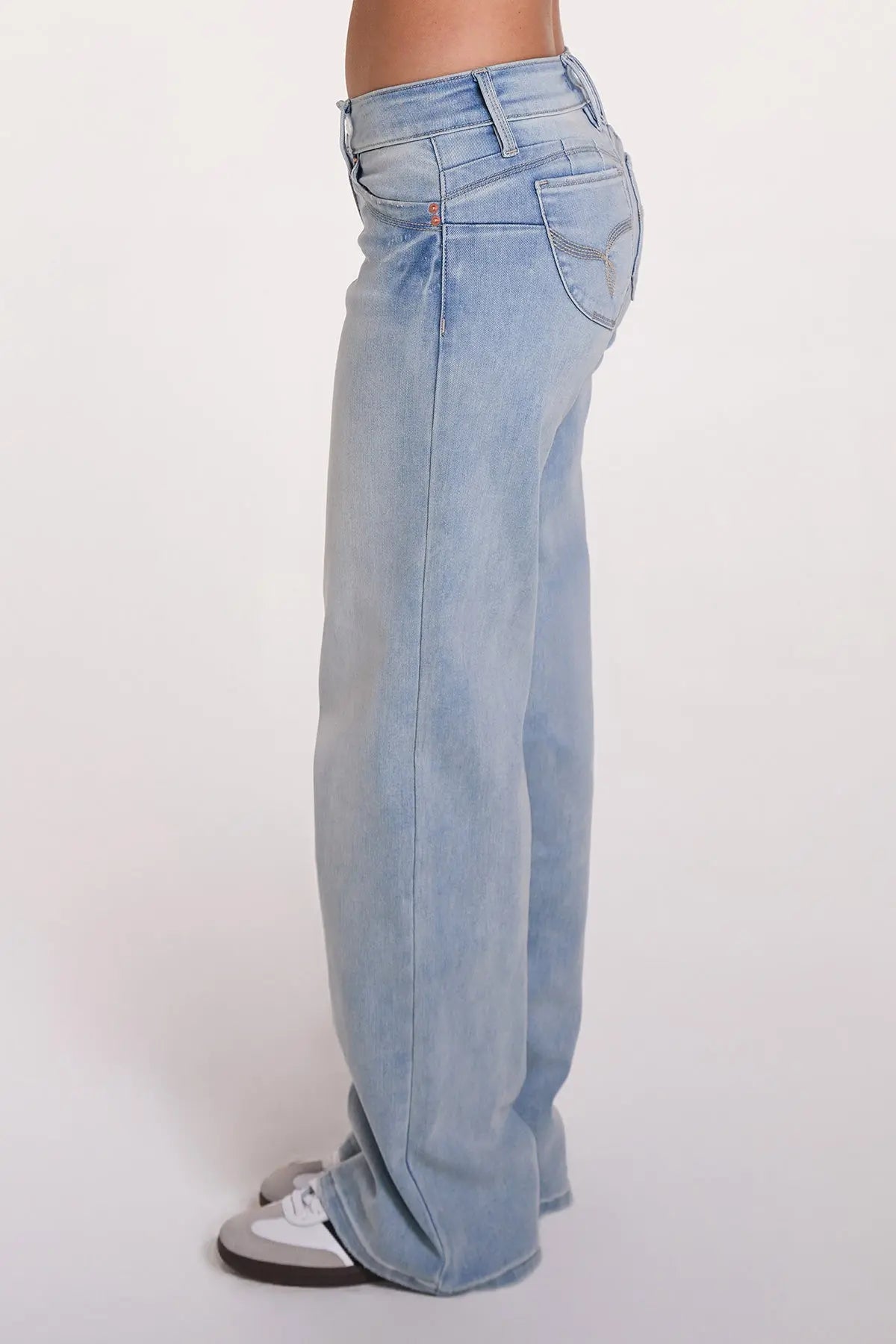 Women's Luxe Low Rise WannaBettaButt Wide Leg Jeans YMI JEANS