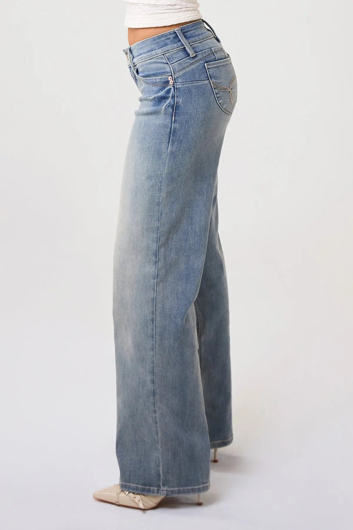 Women's Luxe Low Rise WannaBettaButt Wide Leg Jeans YMI JEANS