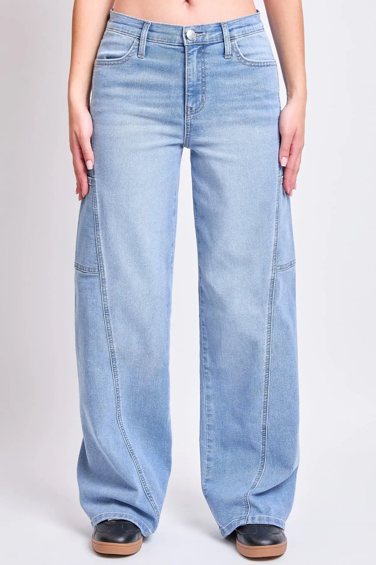 Jeans - High Rise Wide Leg - Cargo - Complete View