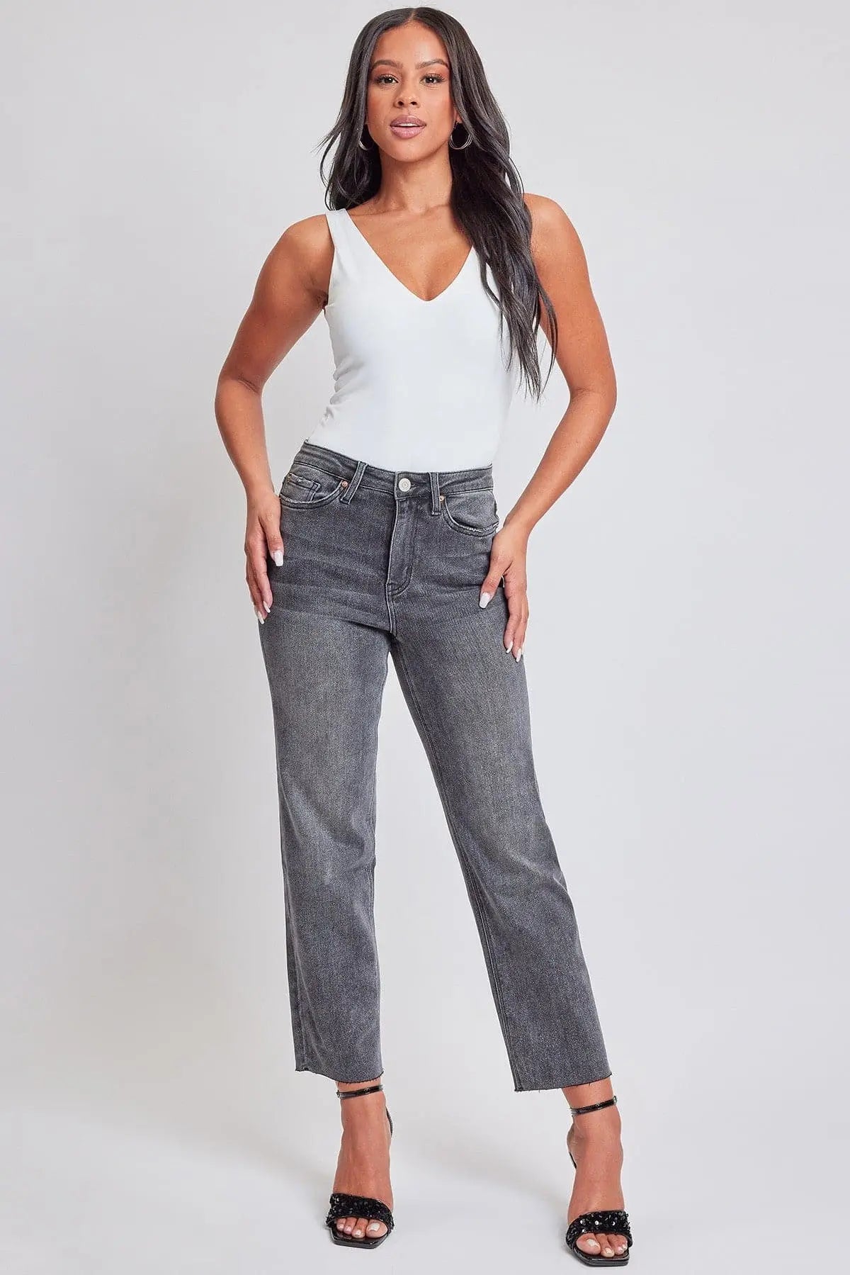 Women's Luxe Cropped Straight  Jeans YMI JEANS