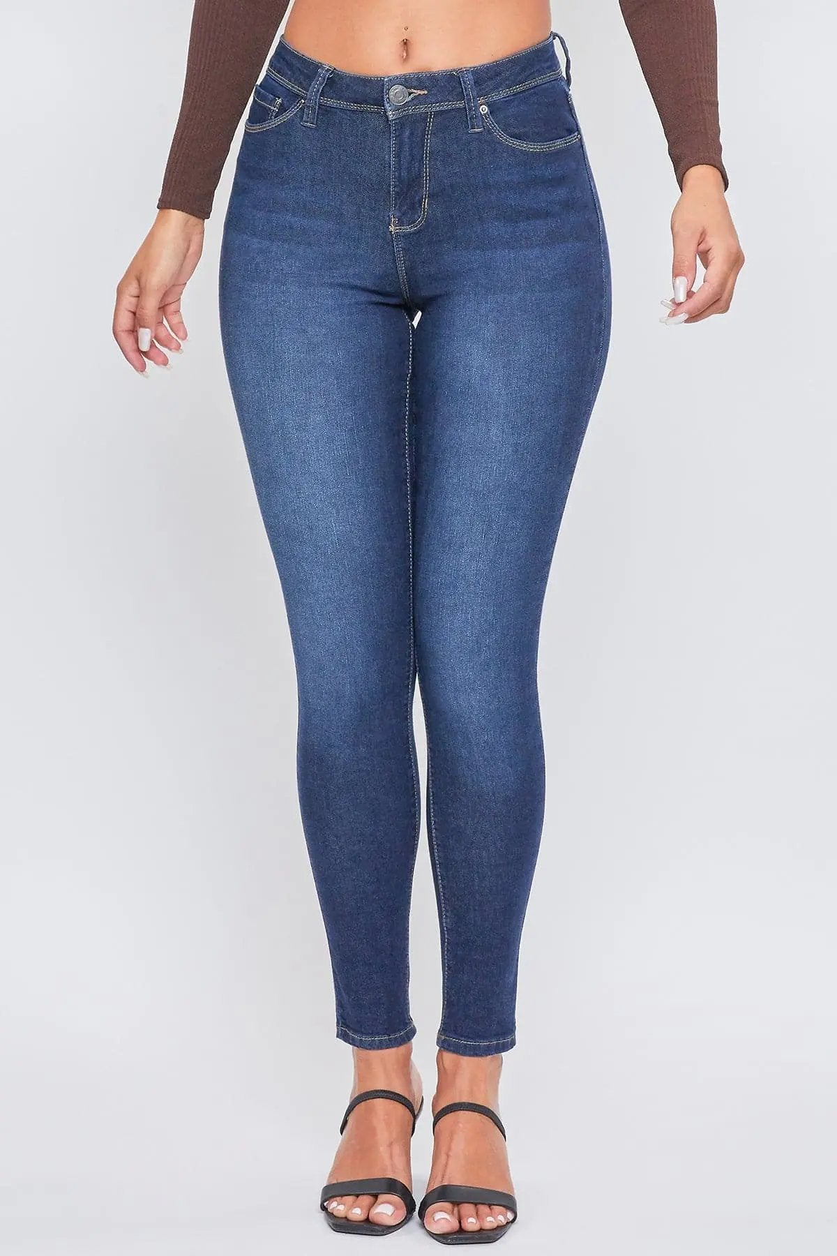 Women's Essential Sustainable Skinny Jeans - Love Salve