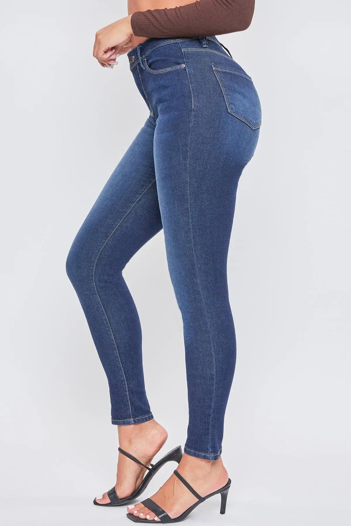 Women's Essential Sustainable Skinny Jeans - Love Salve