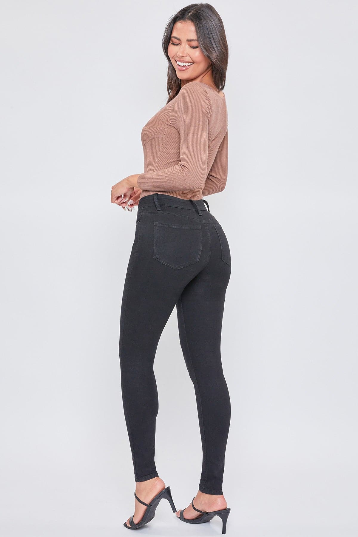 Women's Essential Sustainable Skinny Jeans YMI JEANS