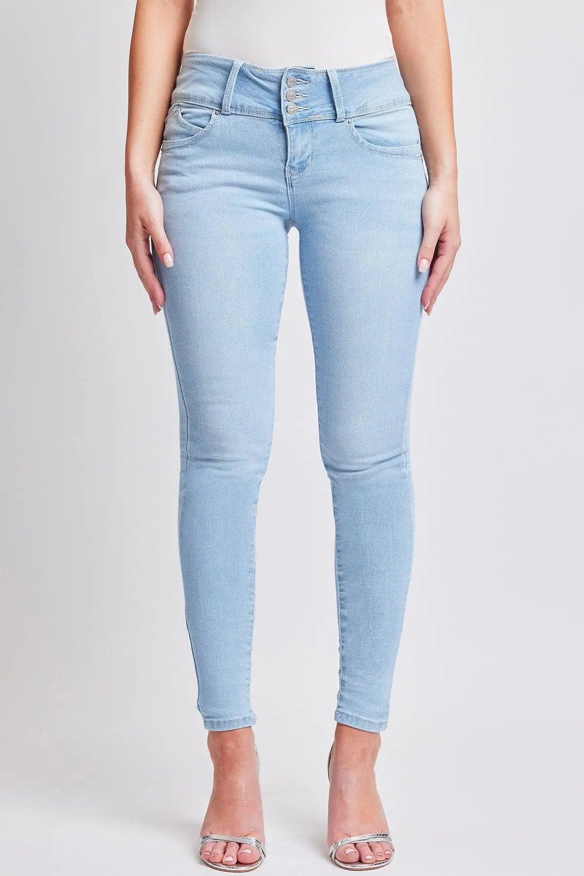 Women's Sustainable WannaBettaButt 3 Button Skinny Jeans YMI JEANS