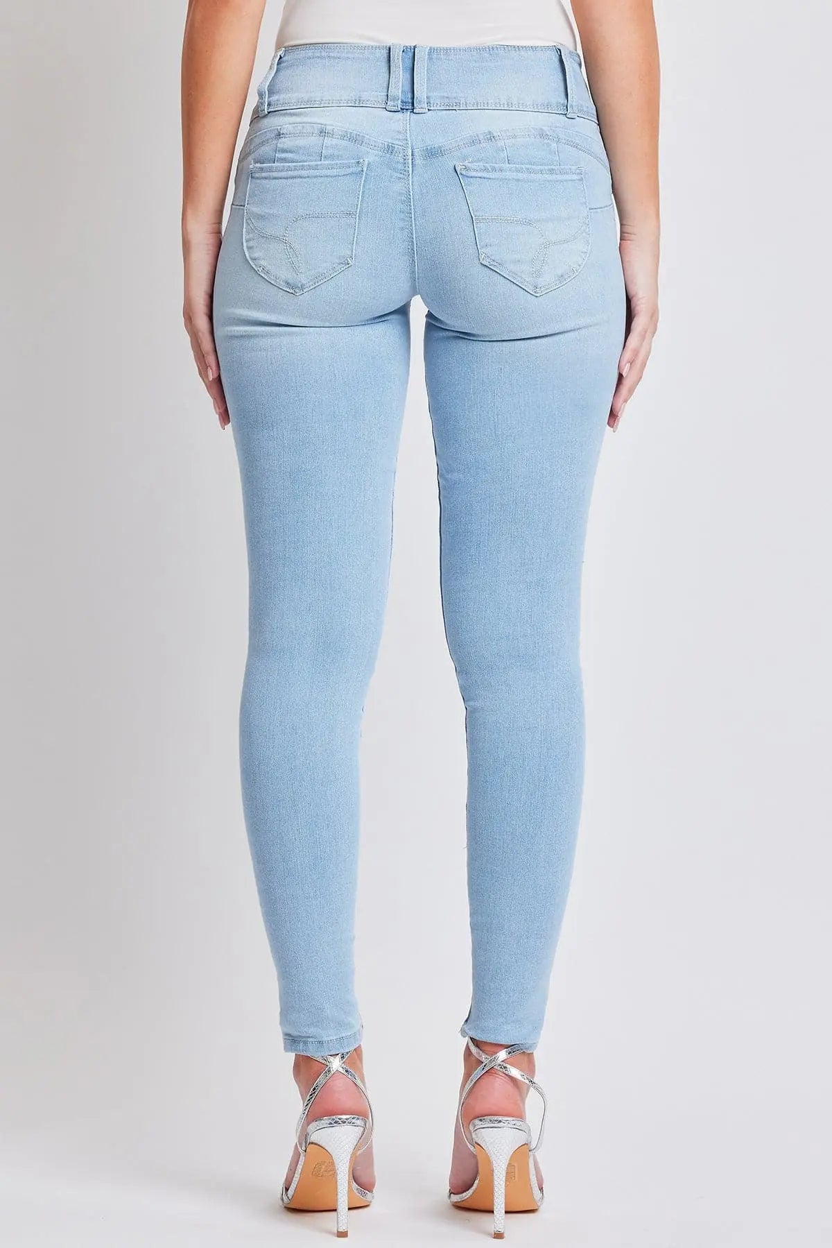Women's Sustainable WannaBettaButt 3 Button Skinny Jeans YMI JEANS