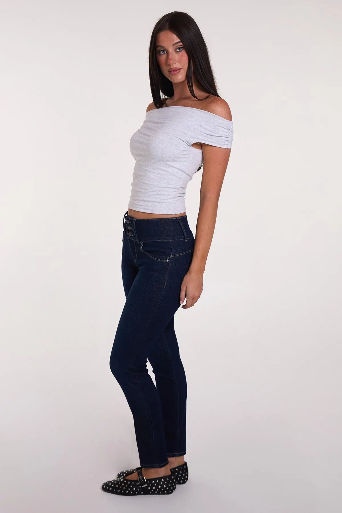 Women's Luxe Mid Rise 3-Button WannaBettaButt Skinny Jeans YMI JEANS