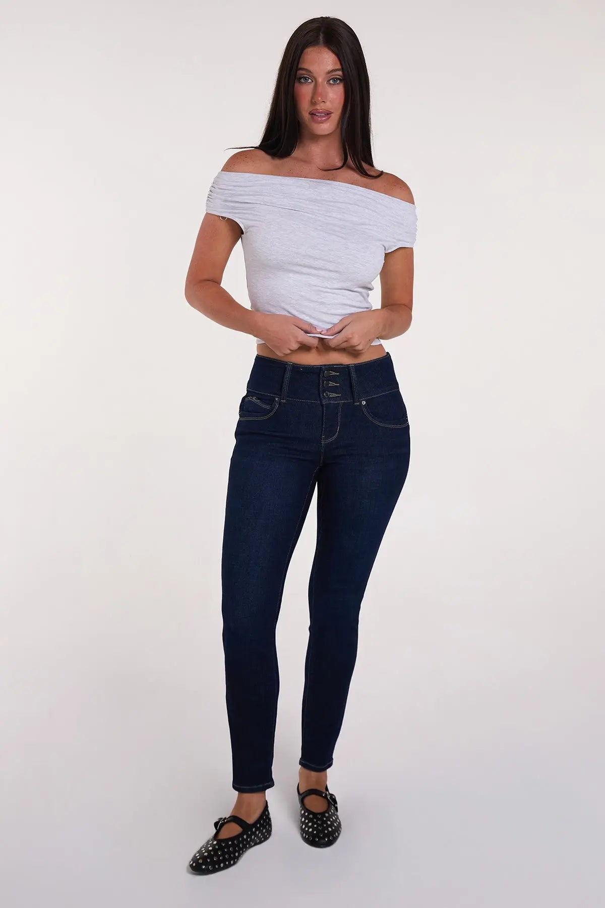 Women's Luxe Mid Rise 3-Button WannaBettaButt Skinny Jeans YMI JEANS