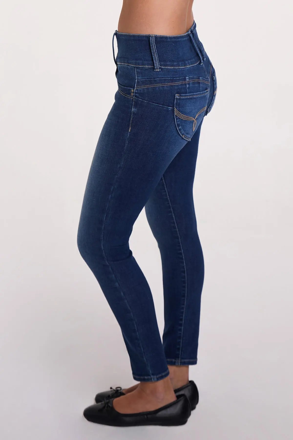 Women's Luxe Mid Rise 3-Button WannaBettaButt Skinny Jeans YMI JEANS