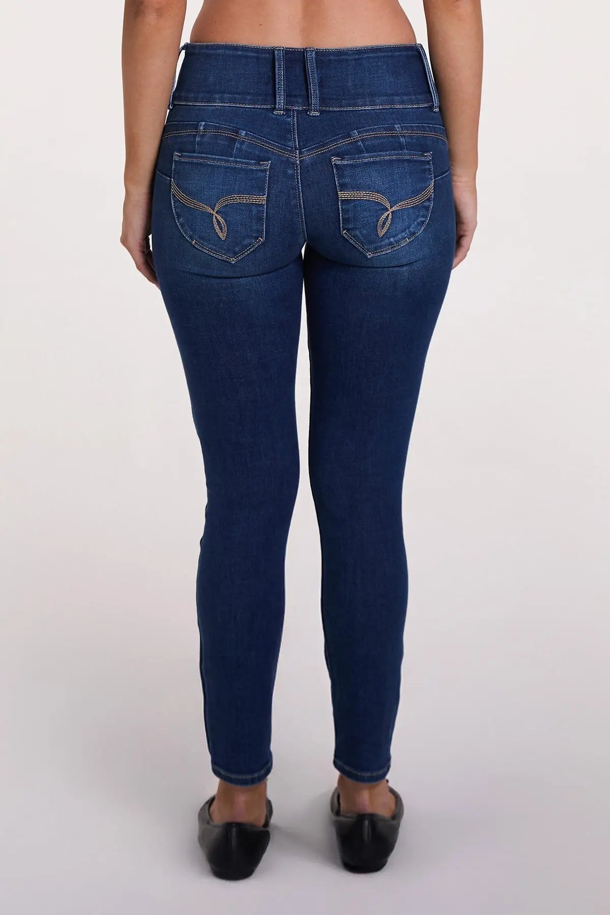 Women's Luxe Mid Rise 3-Button WannaBettaButt Skinny Jeans YMI JEANS