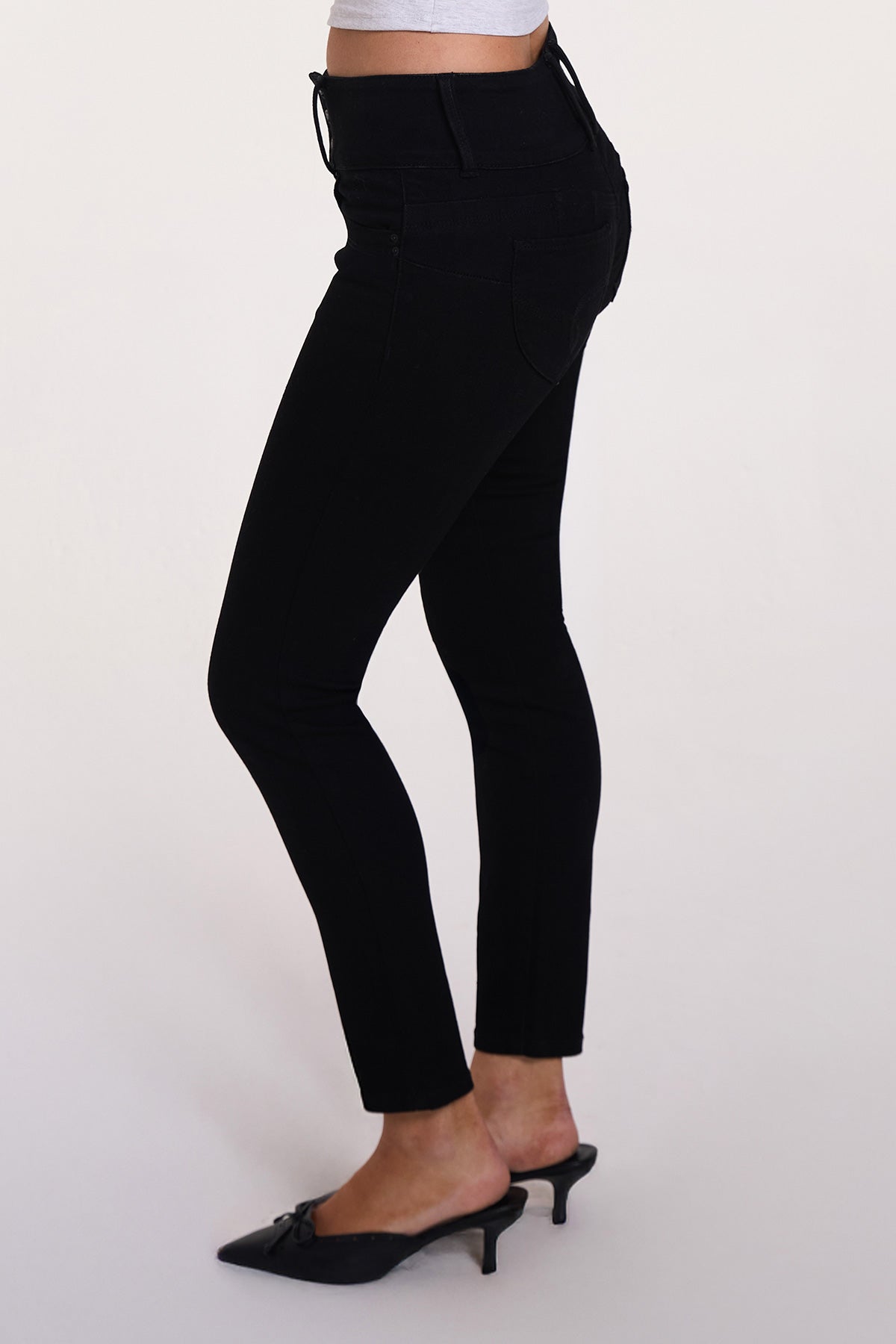 Women's Luxe Mid Rise 3-Button WannaBettaButt Skinny Jeans YMI JEANS