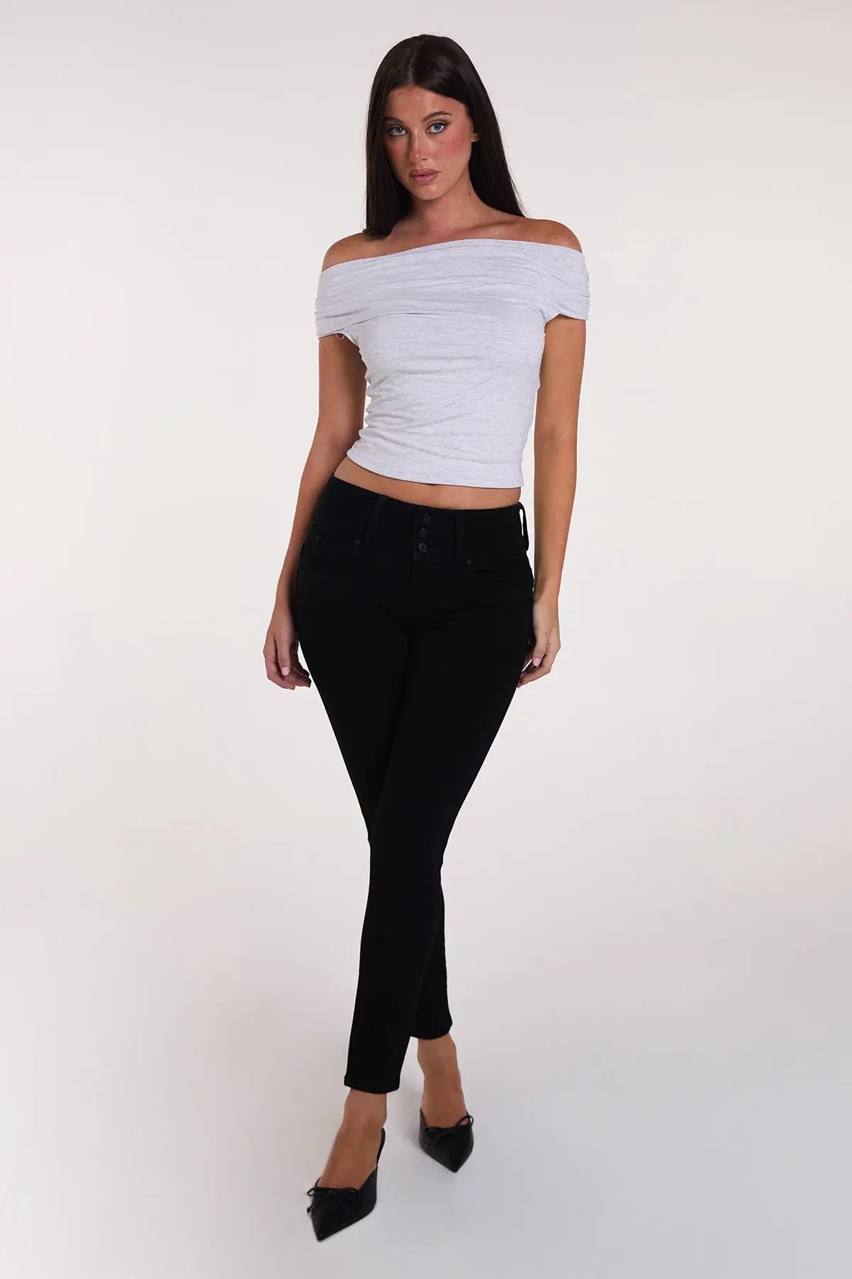 Women's Luxe Mid Rise 3-Button WannaBettaButt Skinny Jeans YMI JEANS