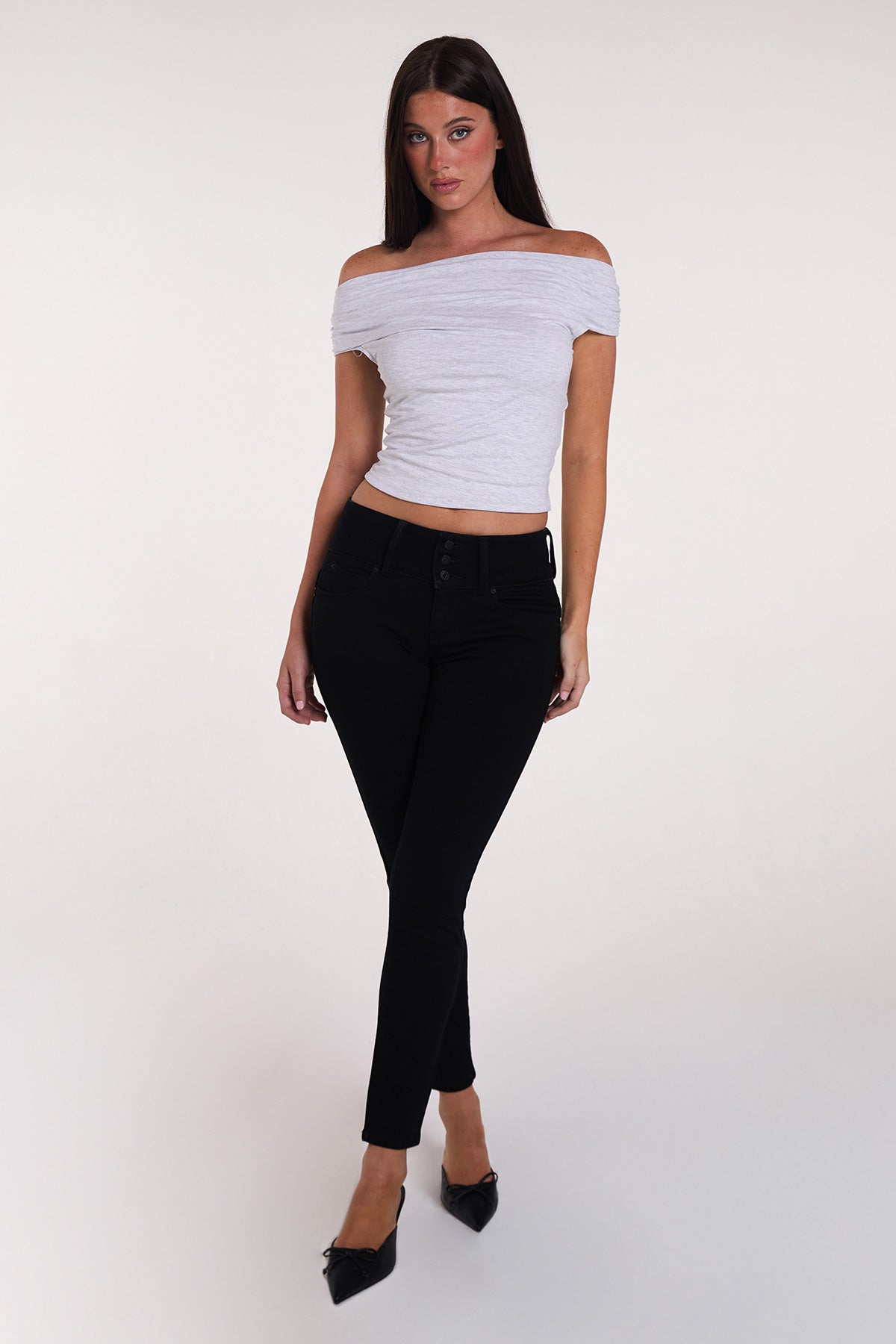 Women's Luxe Mid Rise 3-Button WannaBettaButt Skinny Jeans YMI JEANS