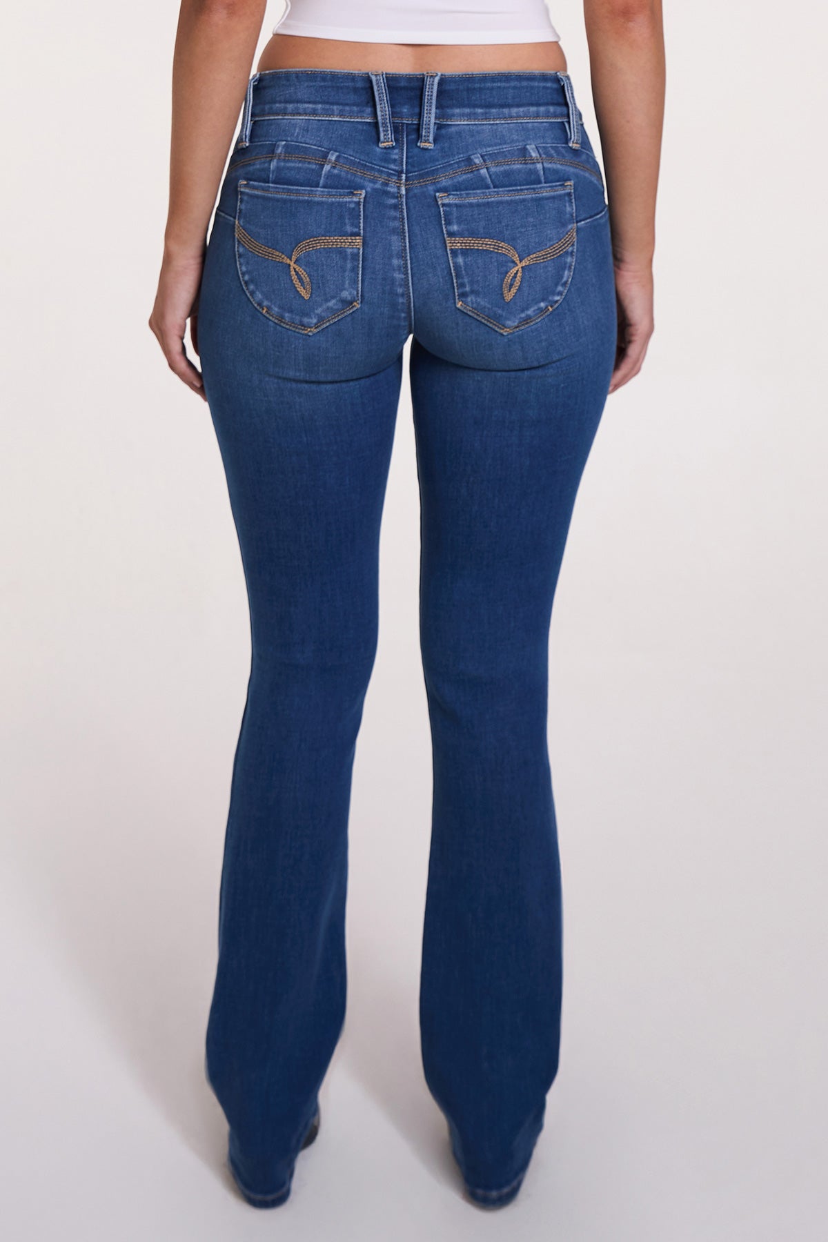 Women's Luxe Mid Rise WannaBettaButt Bootcut Jeans YMI JEANS