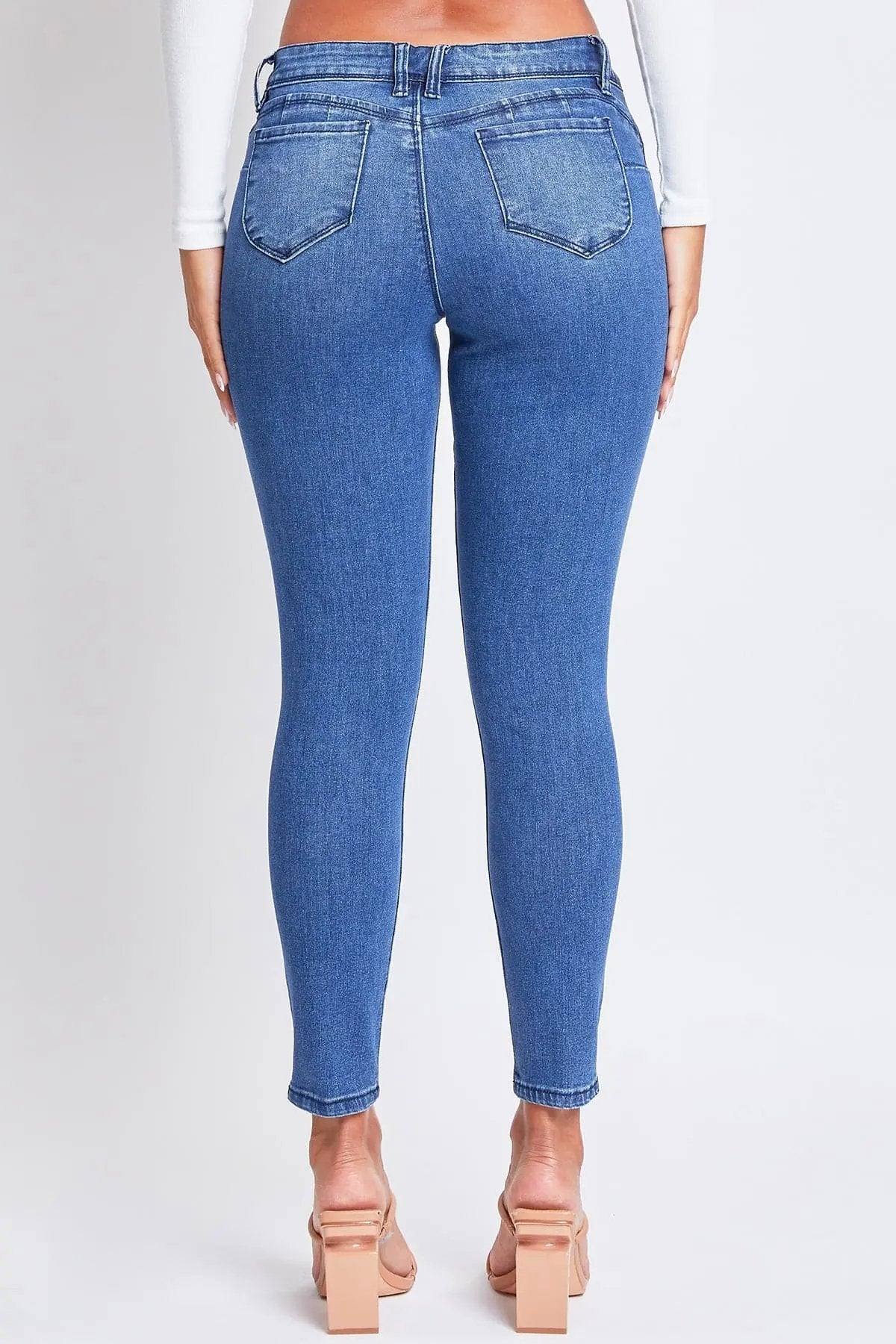 Women's Sustainable WannaBettaButt Skinny Jeans - Love Salve
