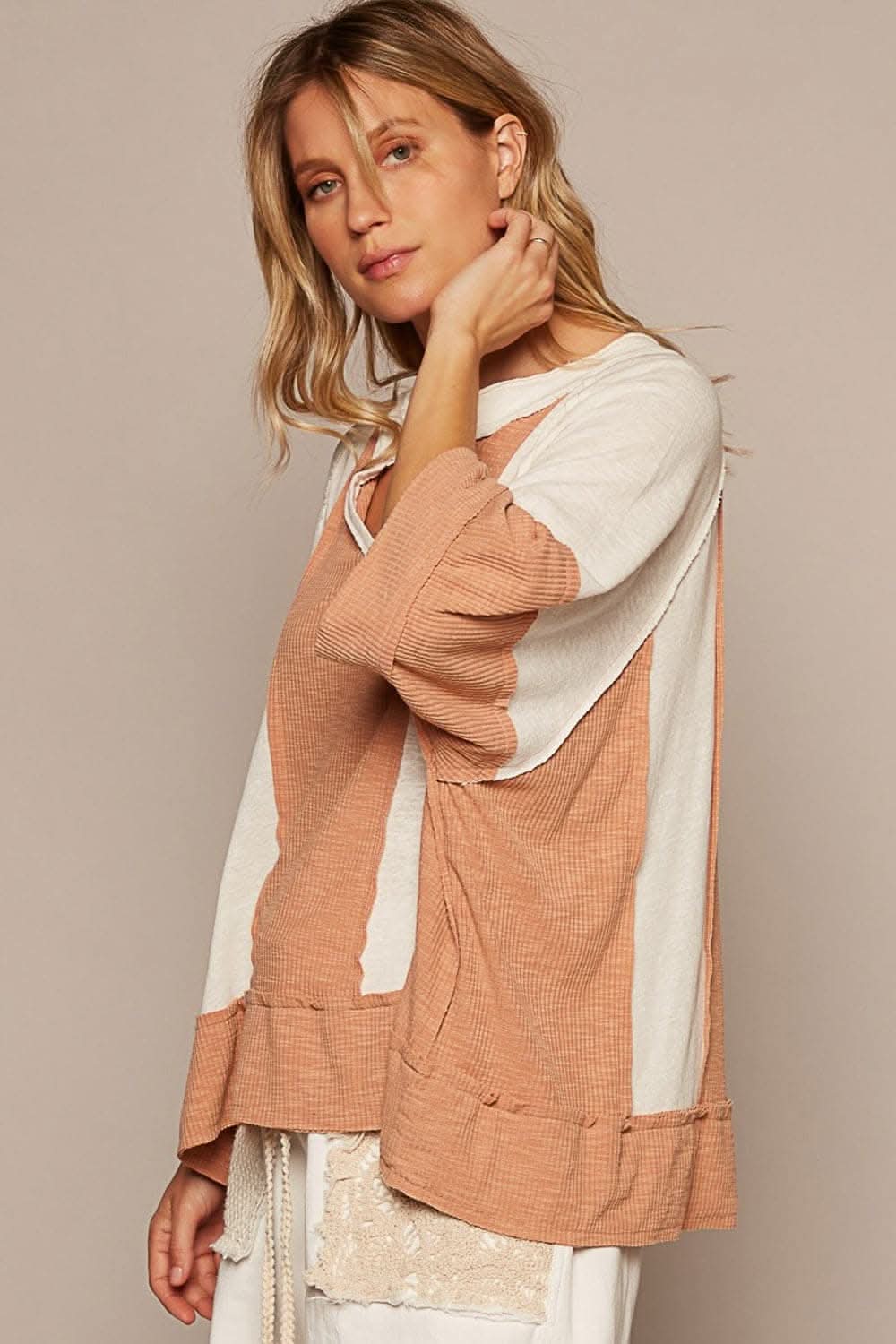 POL Notched Frayed Edge Contrast Top - Love Salve 