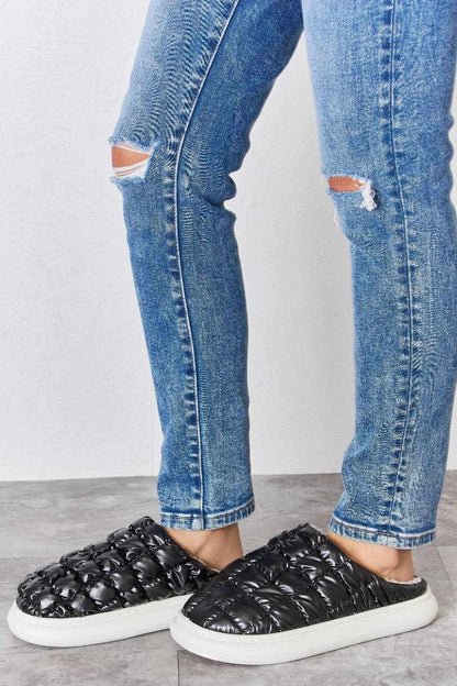 Plush puffer slippers by melody 
