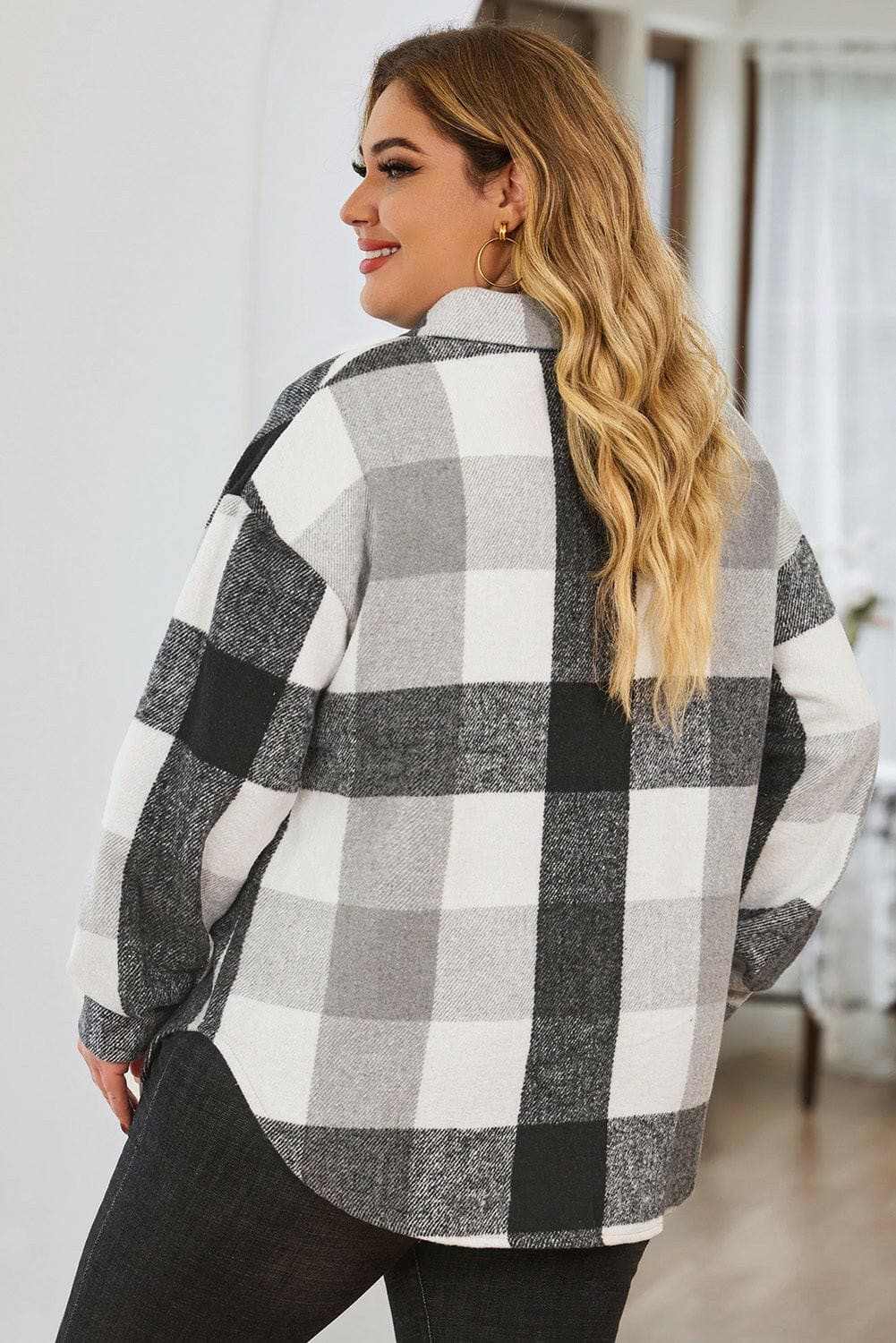 Plus size plaid jacket - chic style - Love Salve 