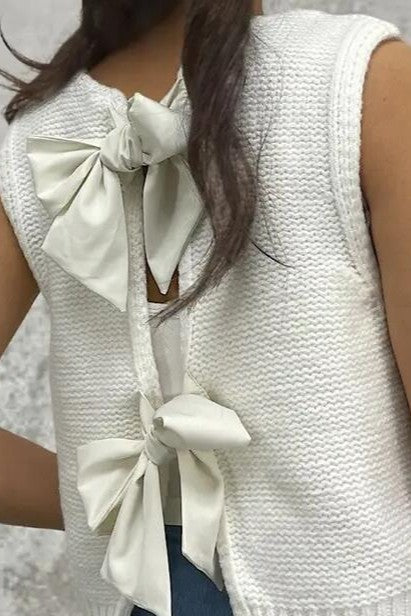 Open back bow sweater Miss Sparkling