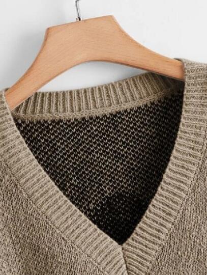 Skull V-neck Sweater Miss Sparkling