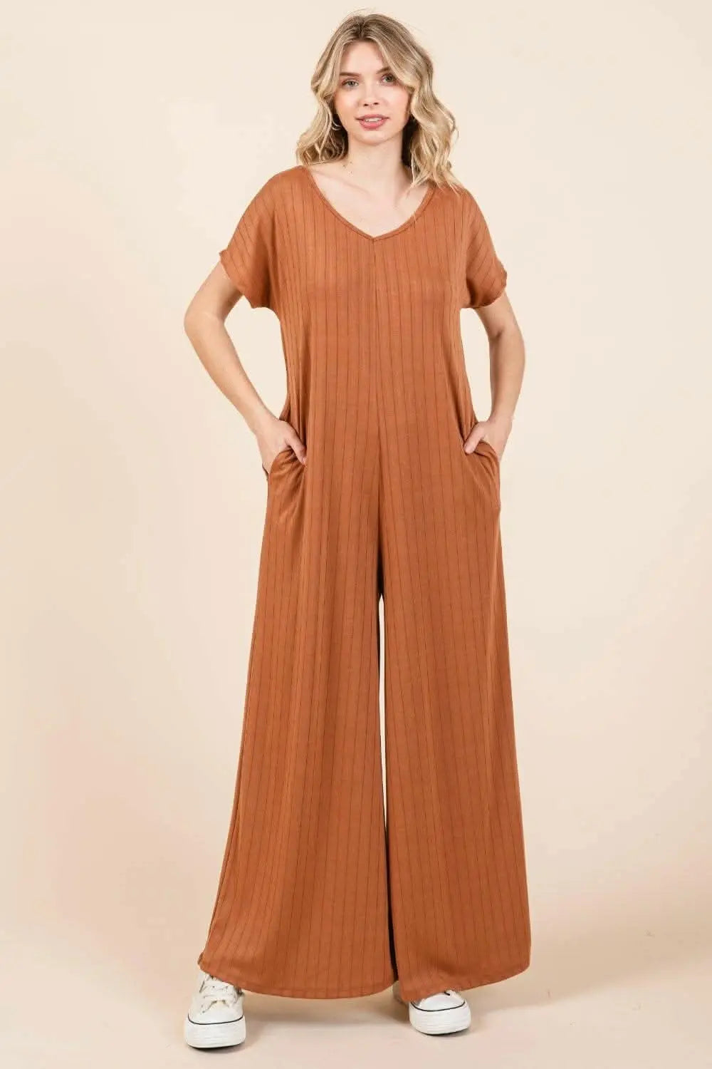 Ribbed Short Sleeve Jumpsuit with Wide Leg - BOMBOM Collection - Love Salve 