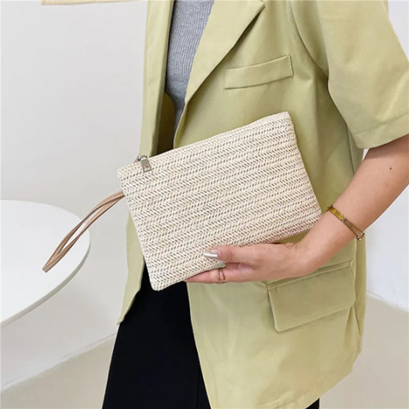 Weaving Wristlet Clutch Bag for Stylish Everyday Use - Love Salve 