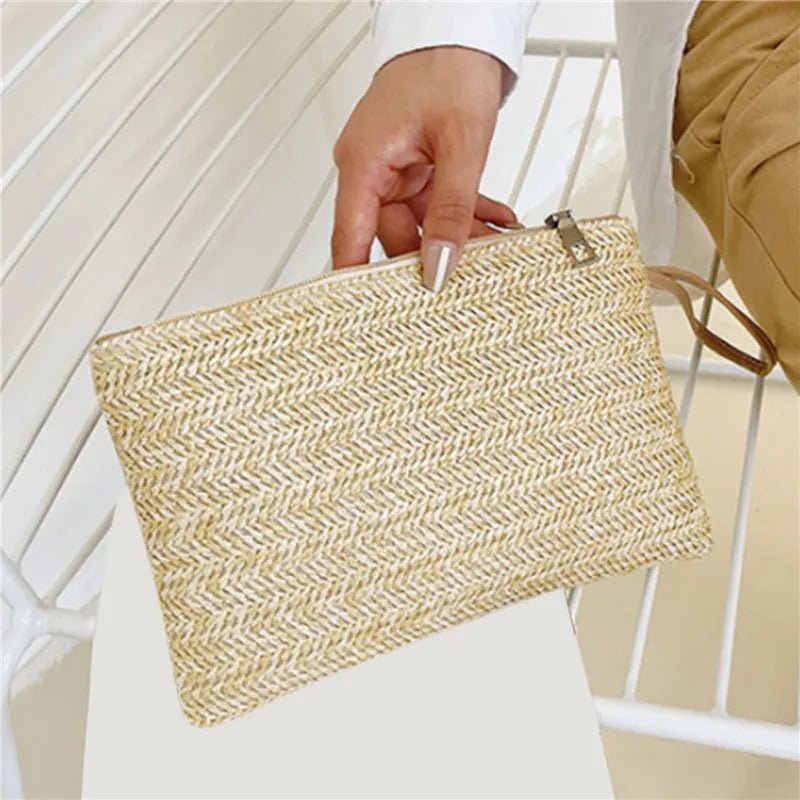 Weaving Wristlet Clutch Bag for Stylish Everyday Use - Love Salve 