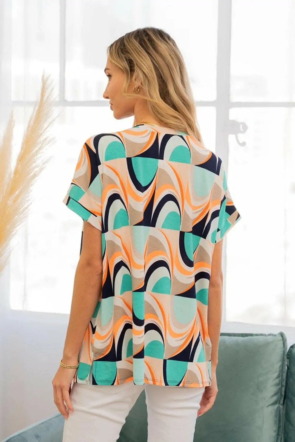 Sew In Love Wrinkle-Free Geometric Short Sleeve Shirt - Love Salve 