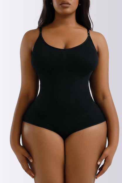 Sleek shaping bodysuit in sizes S-3XL 