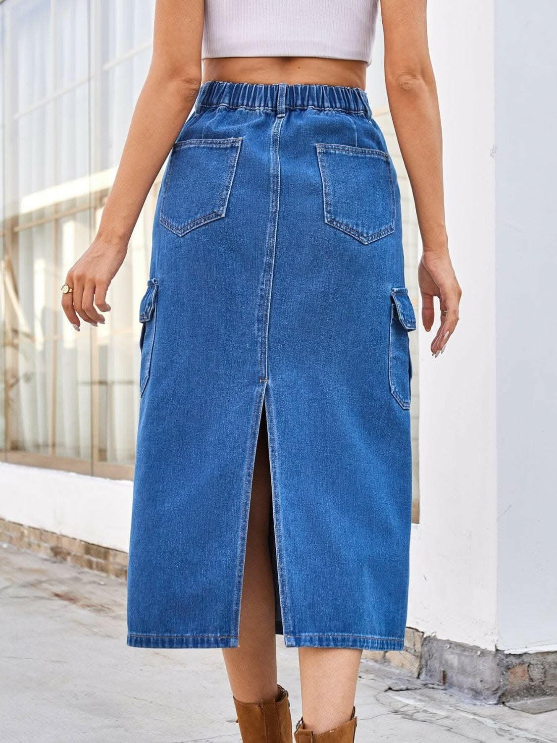 Slit denim midi skirt with pockets 