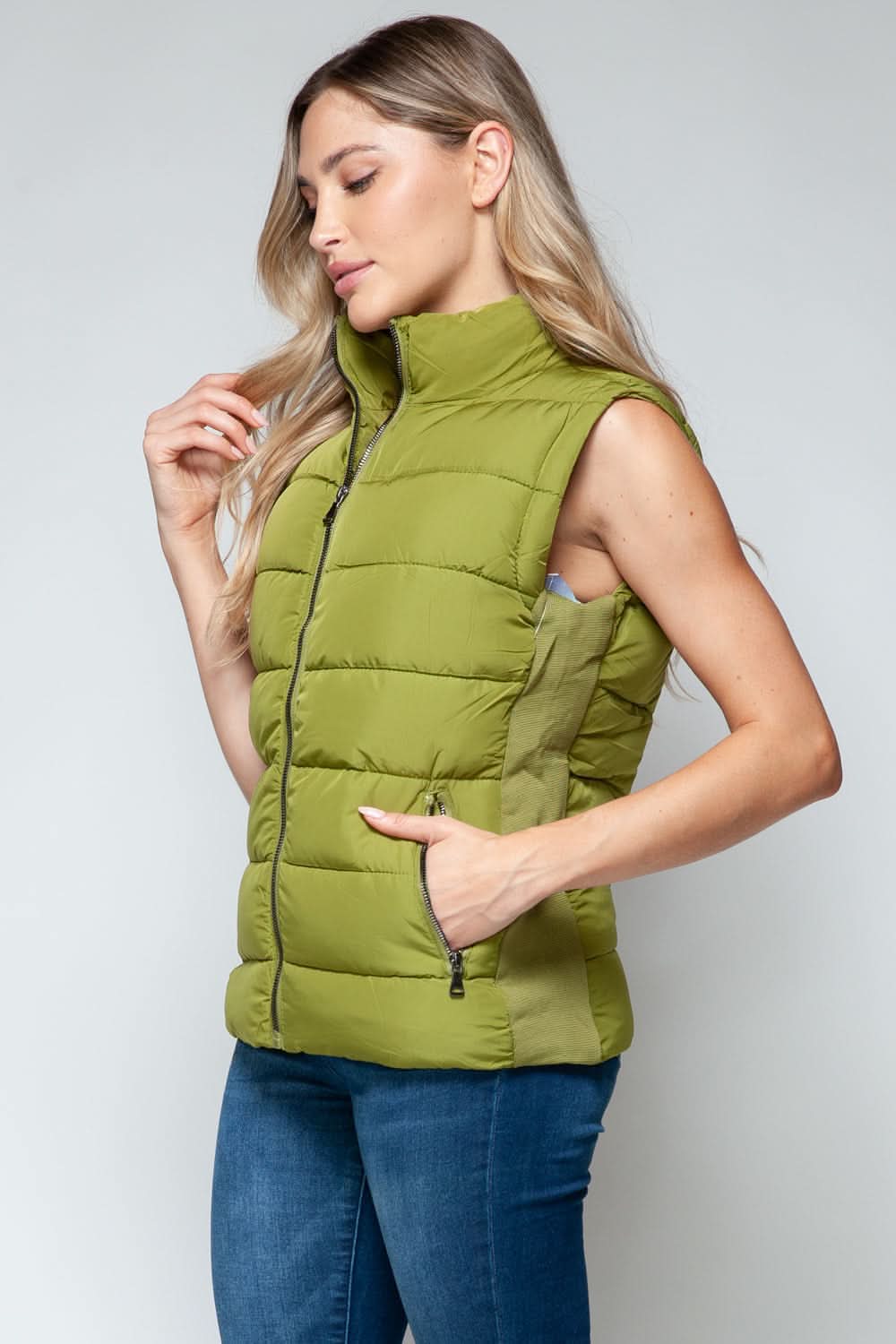 Snobbish cozy zip-up turtleneck vest - Love Salve 