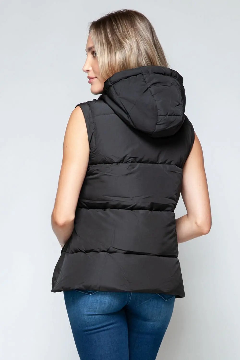 Snobbish hooded vest with zip closure - Love Salve 