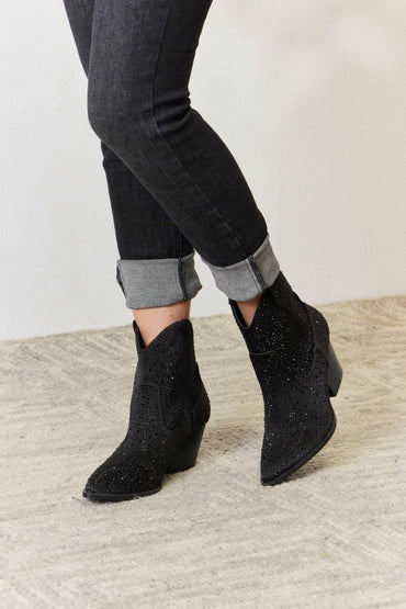 Sparkling Rhinestone Cowgirl Booties with a Touch of Glamour - Love Salve 