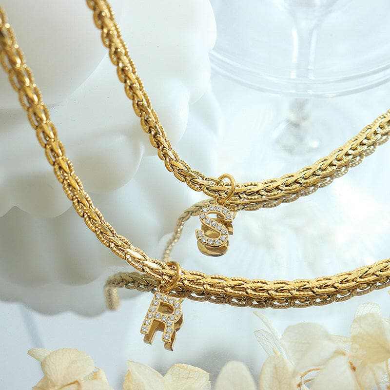 Stylish zircon letter pendant necklace - Love Salve 
