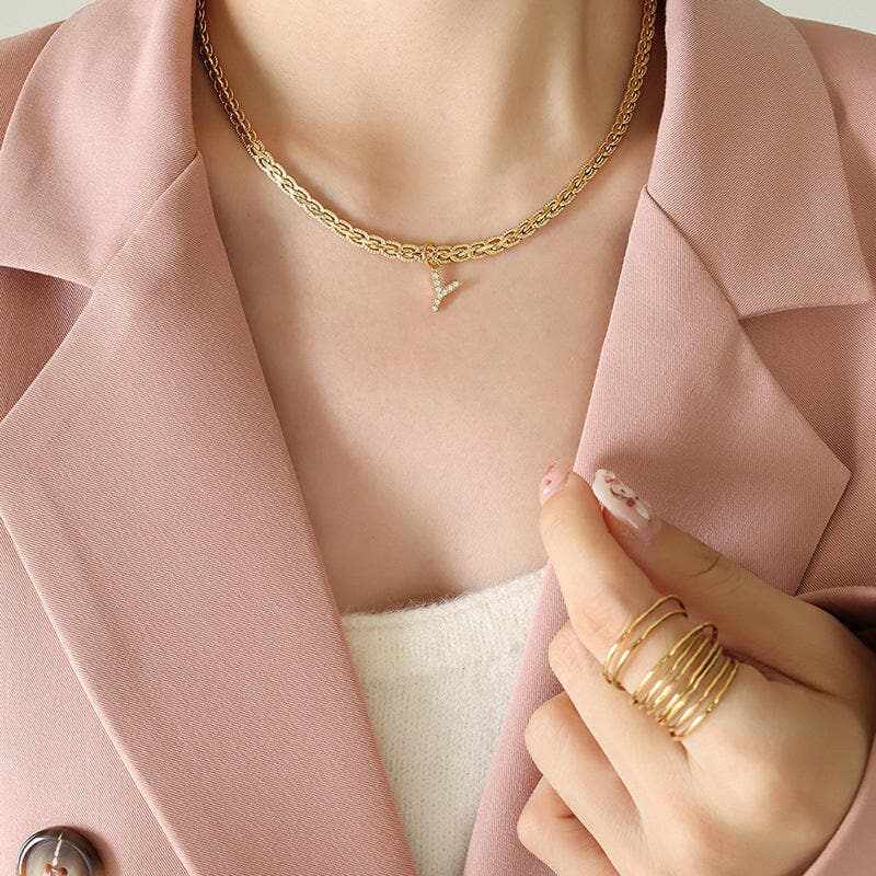 Stylish zircon letter pendant necklace - Love Salve 