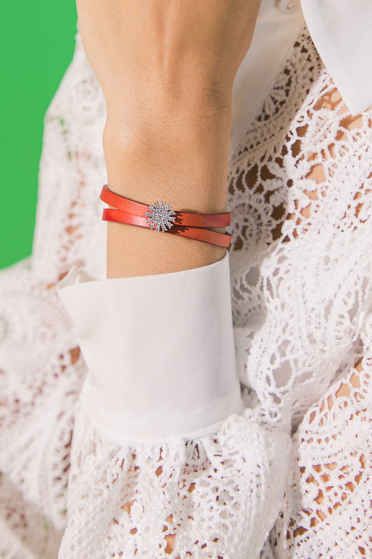 THE DAISY NEVER TAKE OFF BRACELET 