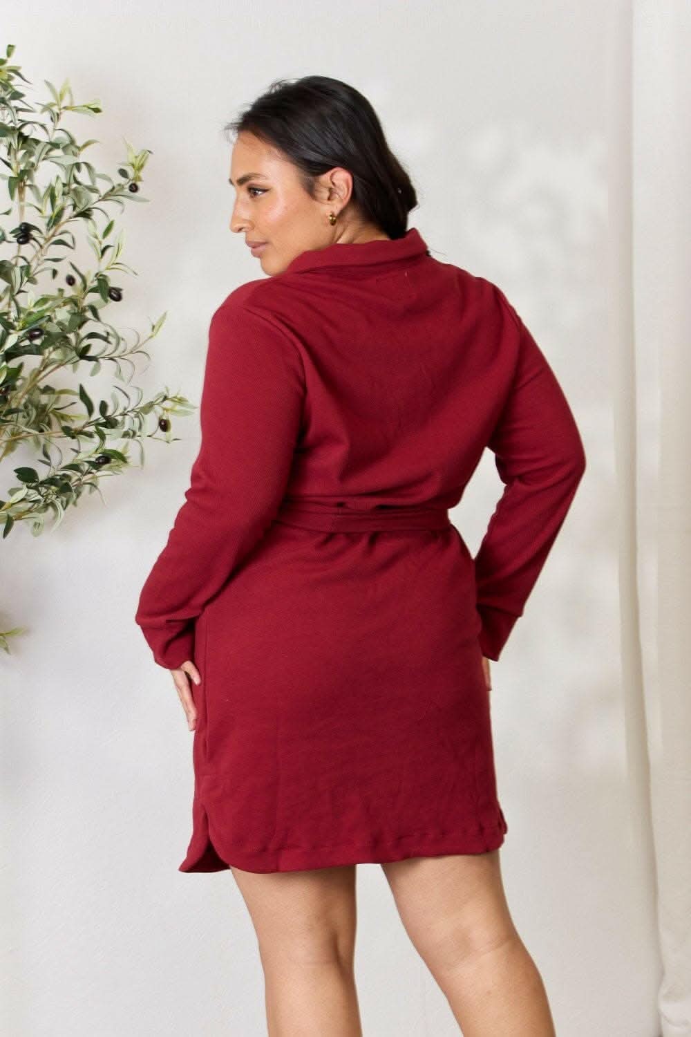Trendy Zip-Front Shirt Dress with Long Sleeves and Tie Detail 