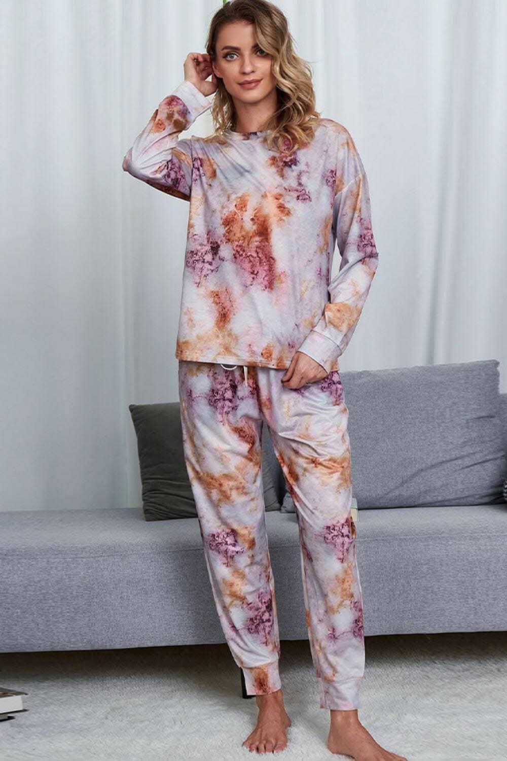 Trendy tie-dye lounge set 