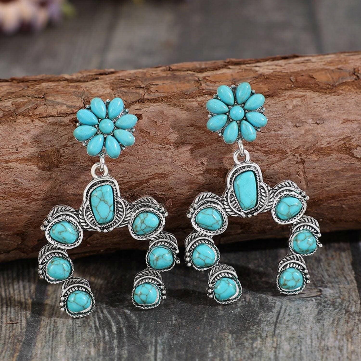 Turquoise drop earrings - lightweight elegance 