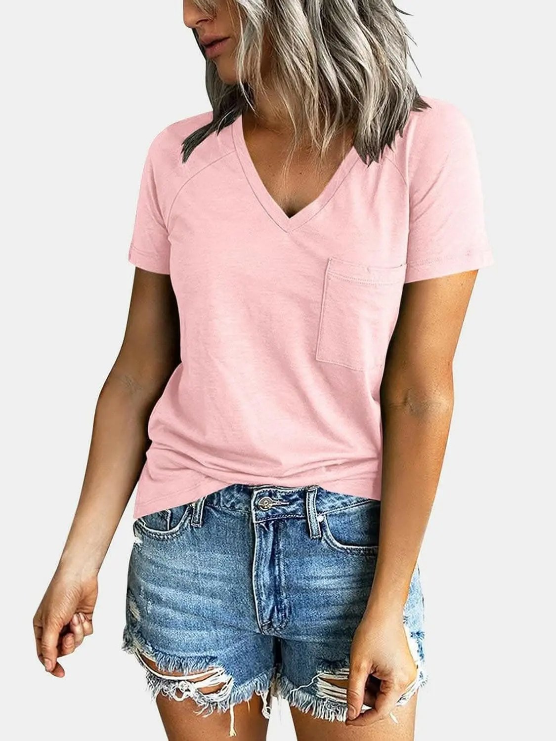 V-neck tee with pockets - comfy fit - Love Salve 
