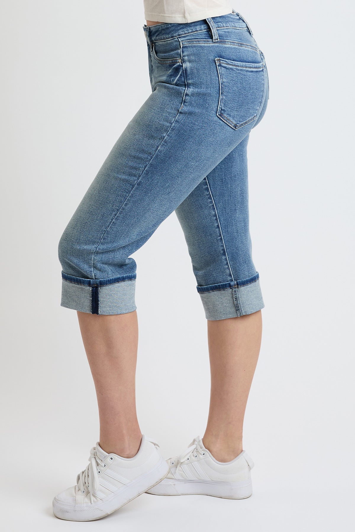 YMI JEANS Women's Premium Stretch Essential Cuff Capri - Close Up
