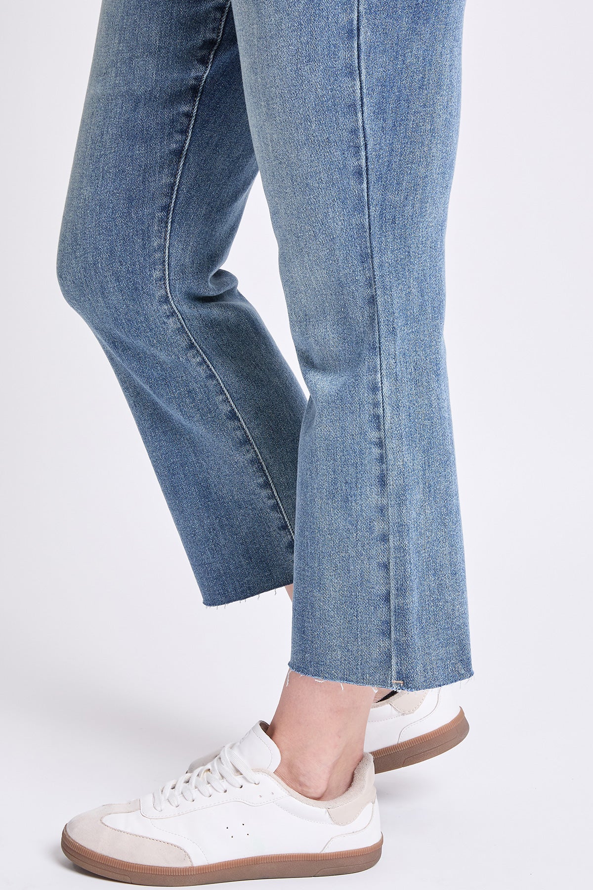 YMI JEANS Women's Premium Stretch Cropped Kick Flare - Complete View