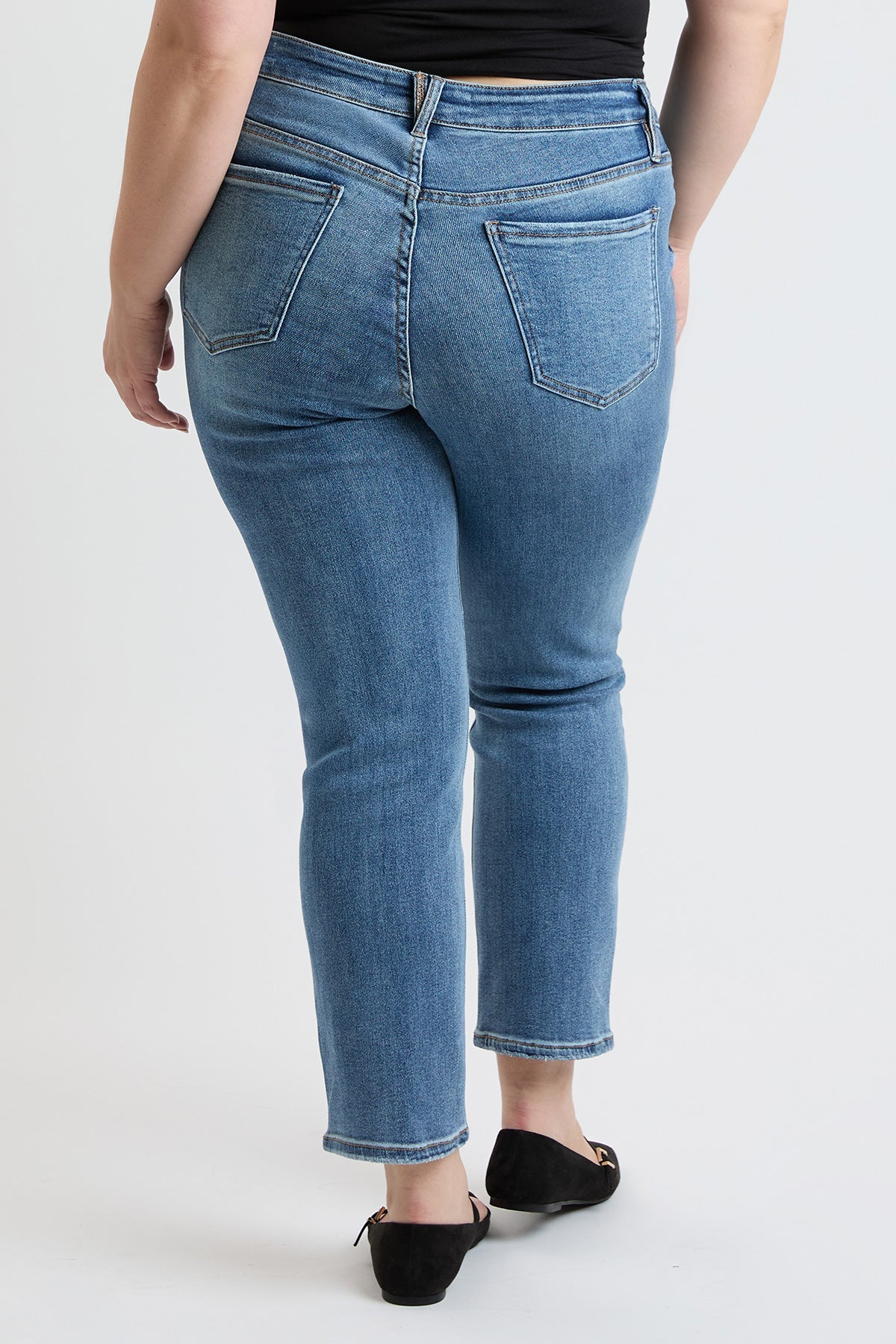 YMI JEANS Women's Plus Premium Stretch Slim Straight Jeans - Close Up