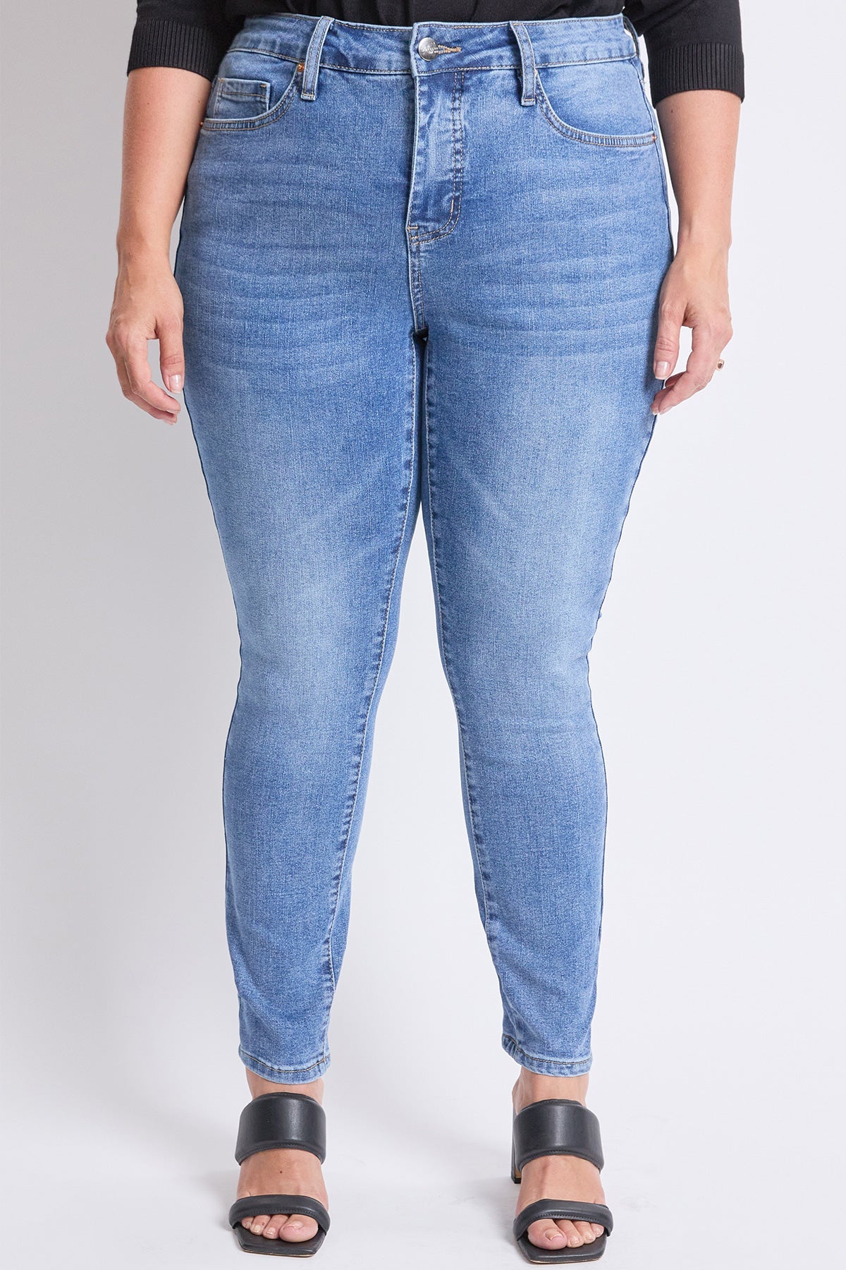 Women's Plus High Rise Basic 5 Pocket Skinny Jeans