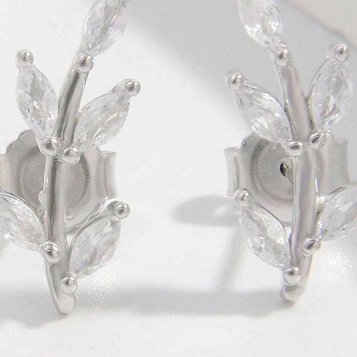 Zircon leaf earrings in silver - Love Salve 