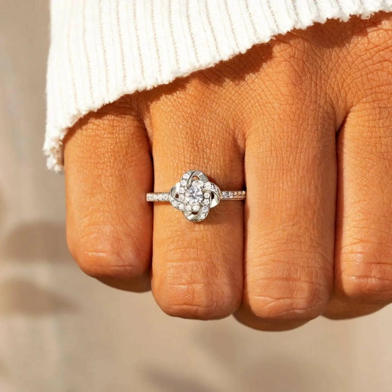 Zircon sterling silver ring - Love Salve 