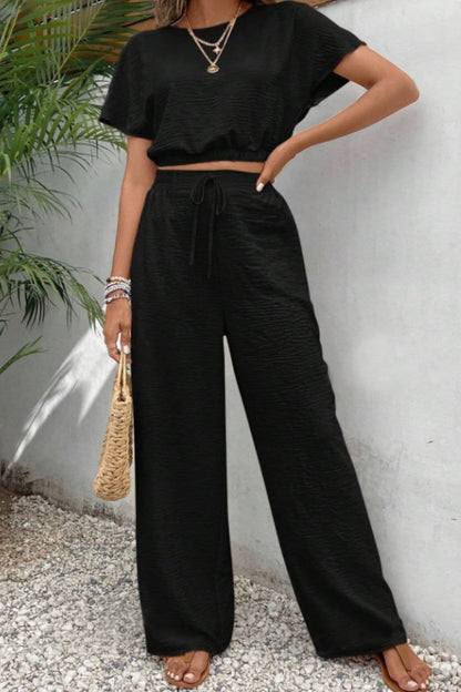 Round Neck Short Sleeve Top and Pants Set.