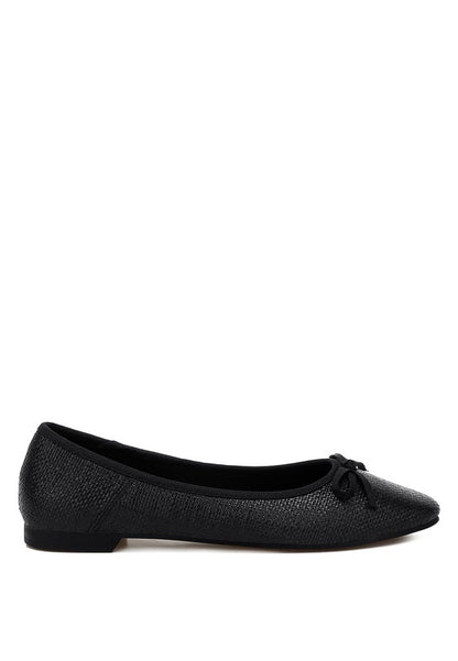 Elegant raffia ballet flats - bow detail